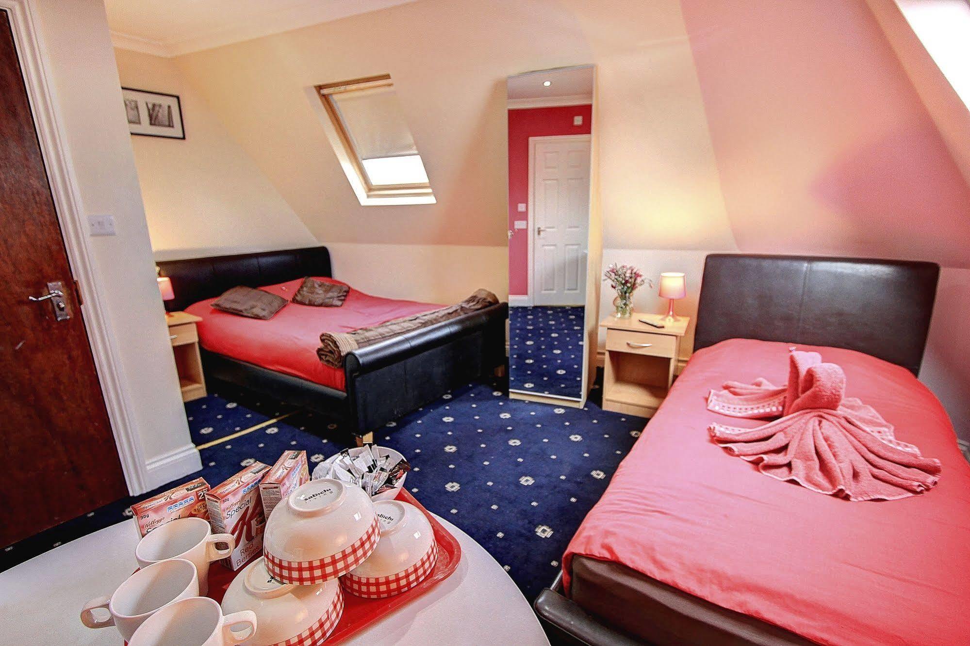 Beaconsfield Hotel Londen Buitenkant foto